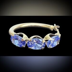 10k Yellow Gold Amethyst 3 Stone Single Hoop Preowned